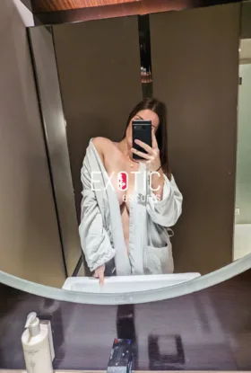 Khloé roy