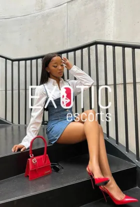 CEE CEE