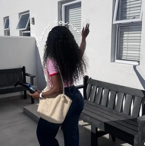 Naomi — 4