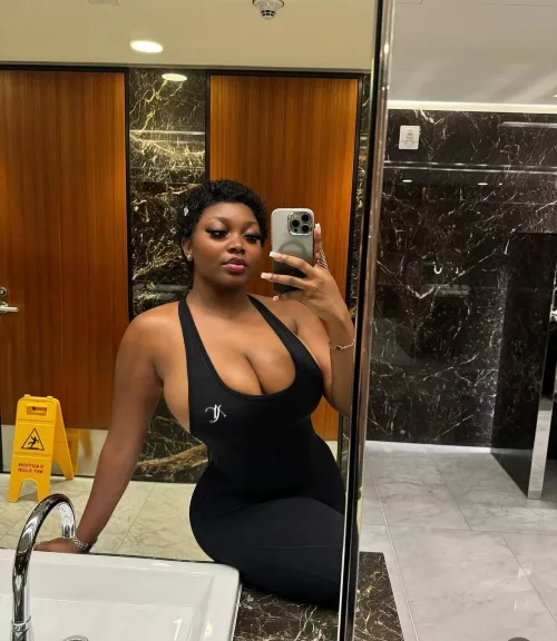 Nicole — 5