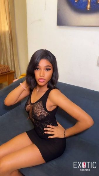 Vanessa, escort in Cocody, Côte d'Ivoire (photo 2)